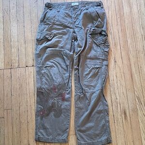 American Eagle embroidered Phoenix Cargo Pants